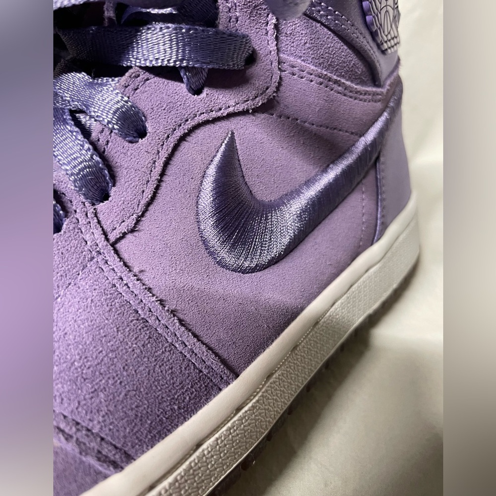 Nike Air Jordan 1 Retro High Season Of Her Purple Earth sz 9 - Picture 5 of 12